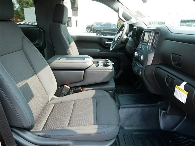 2025 GMC Sierra 2500HD Pro - Photo 6