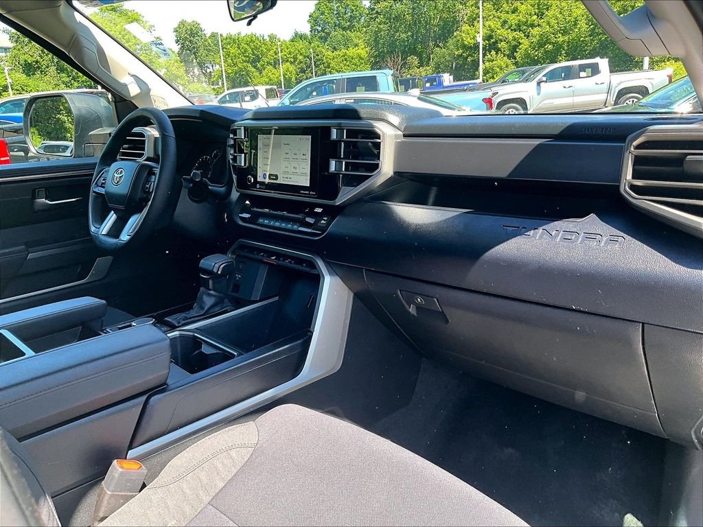 Used 2023  Toyota SR5 image 14