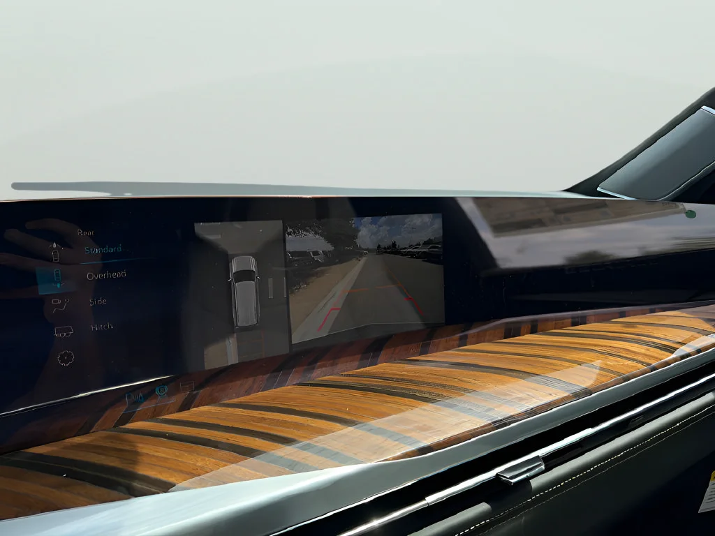 New 2026 Vibrant White Tricoat Cadillac Platinum Sport image 26
