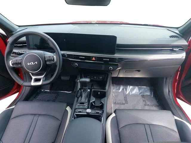 Used 2025 Red Kia GT-Line image 9