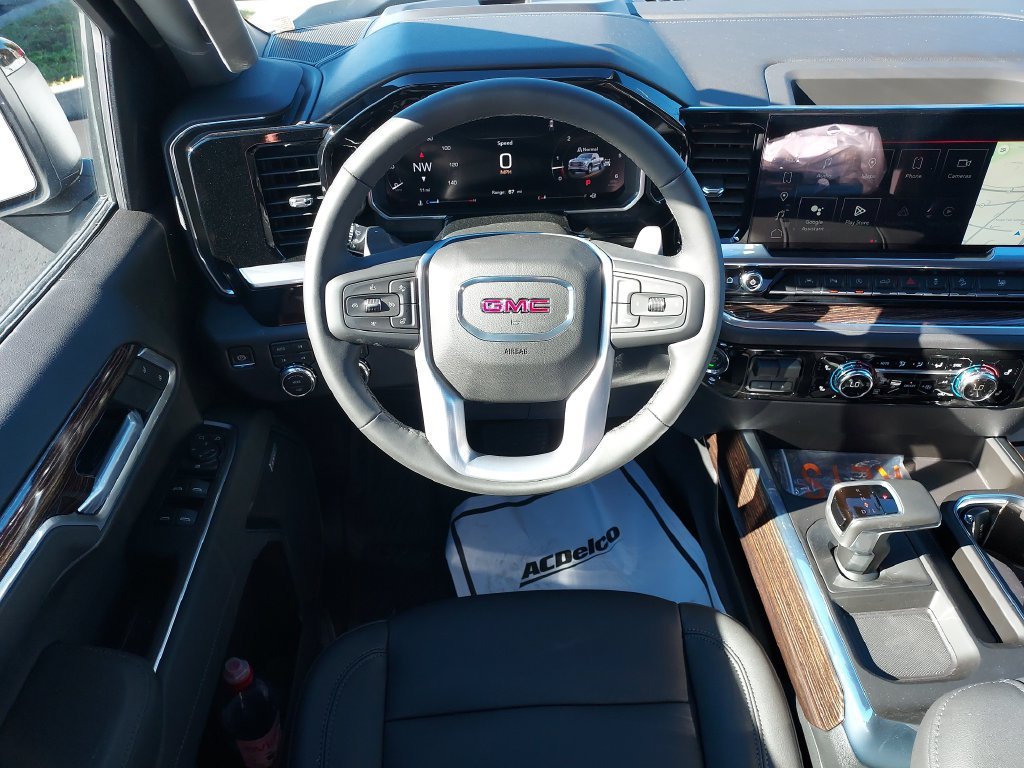 New 2026 Summit White GMC Elevation image 16