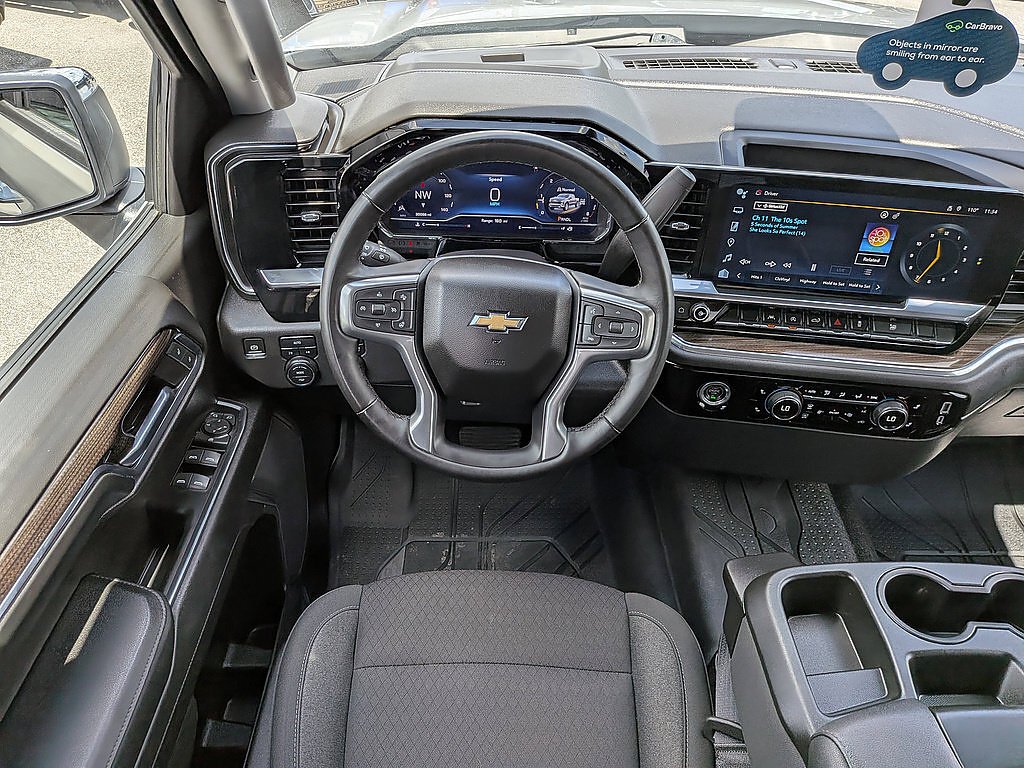 2024 Chevrolet Silverado 1500 LT - Photo 15