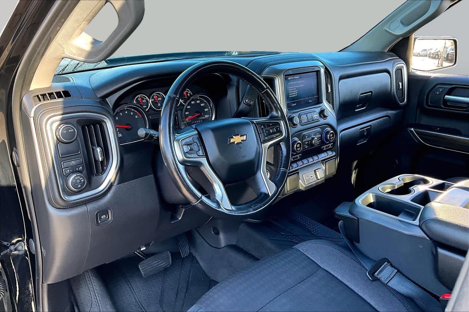 Used 2021 Black Chevrolet LT image 18