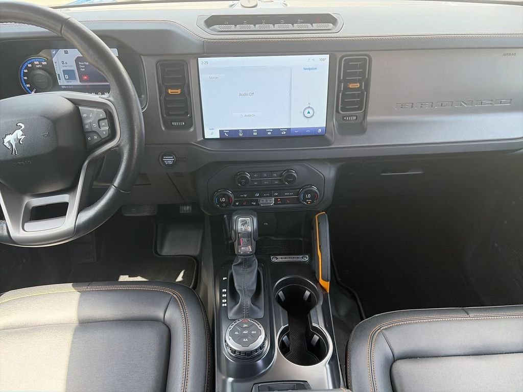 Used 2024 Blue Ford Badlands image 11