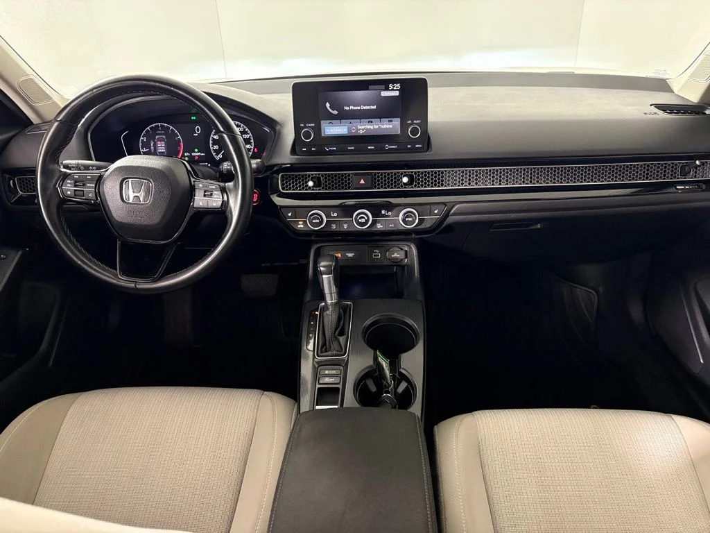 Used 2022  Honda EX image 39