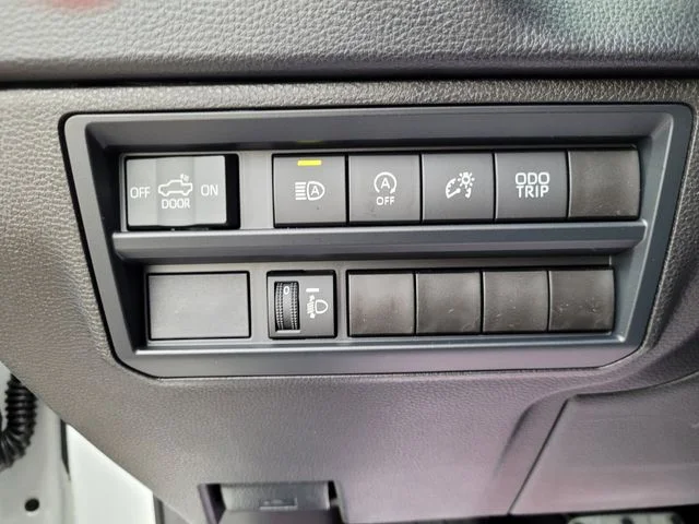 2025 Toyota Tundra SR5 - Photo 35