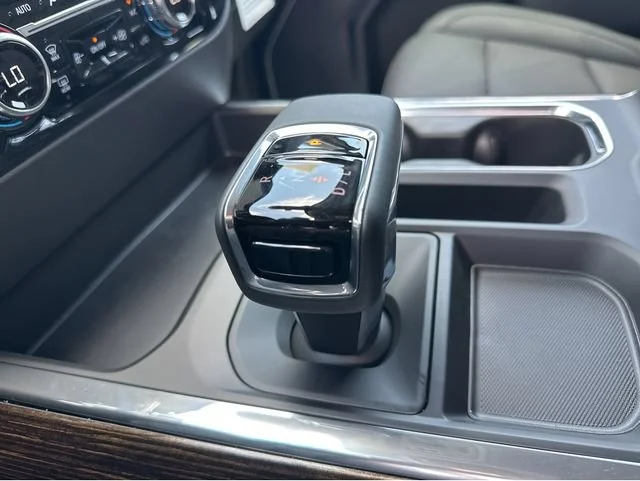 New 2026 Summit White GMC Elevation image 19