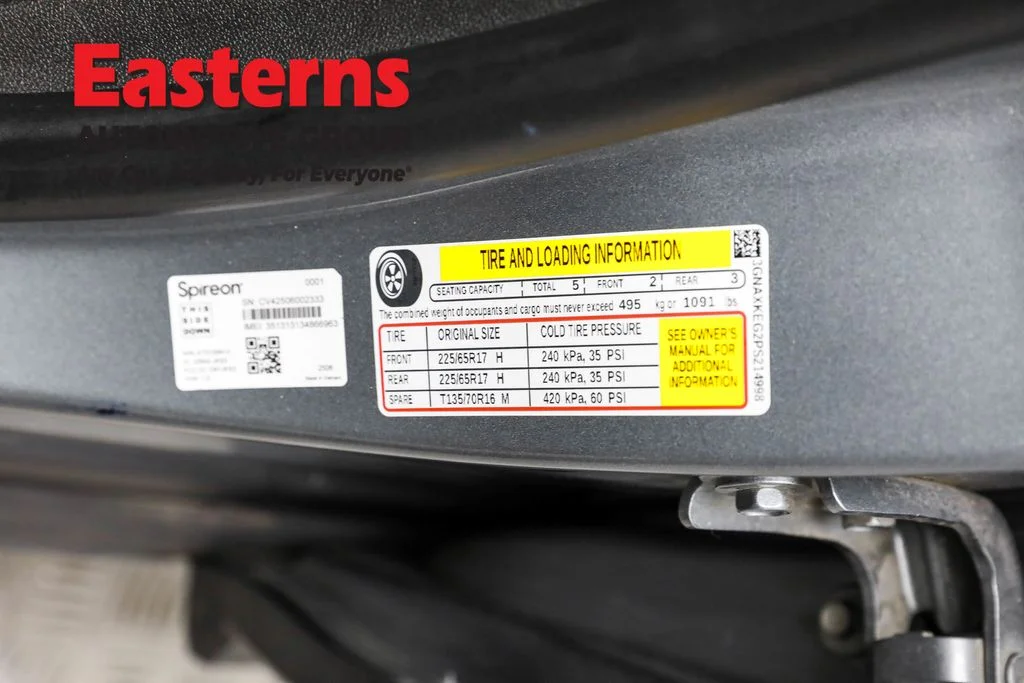 Used 2023 Gray Chevrolet LT image 33