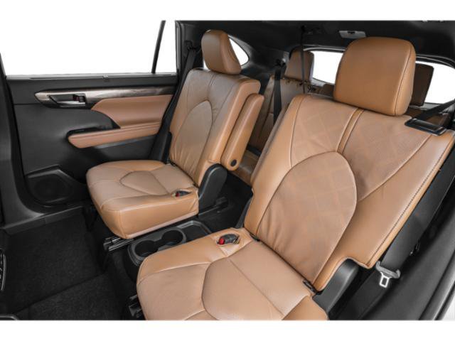 New 2026 Wind Chill Pearl Toyota LE image 12