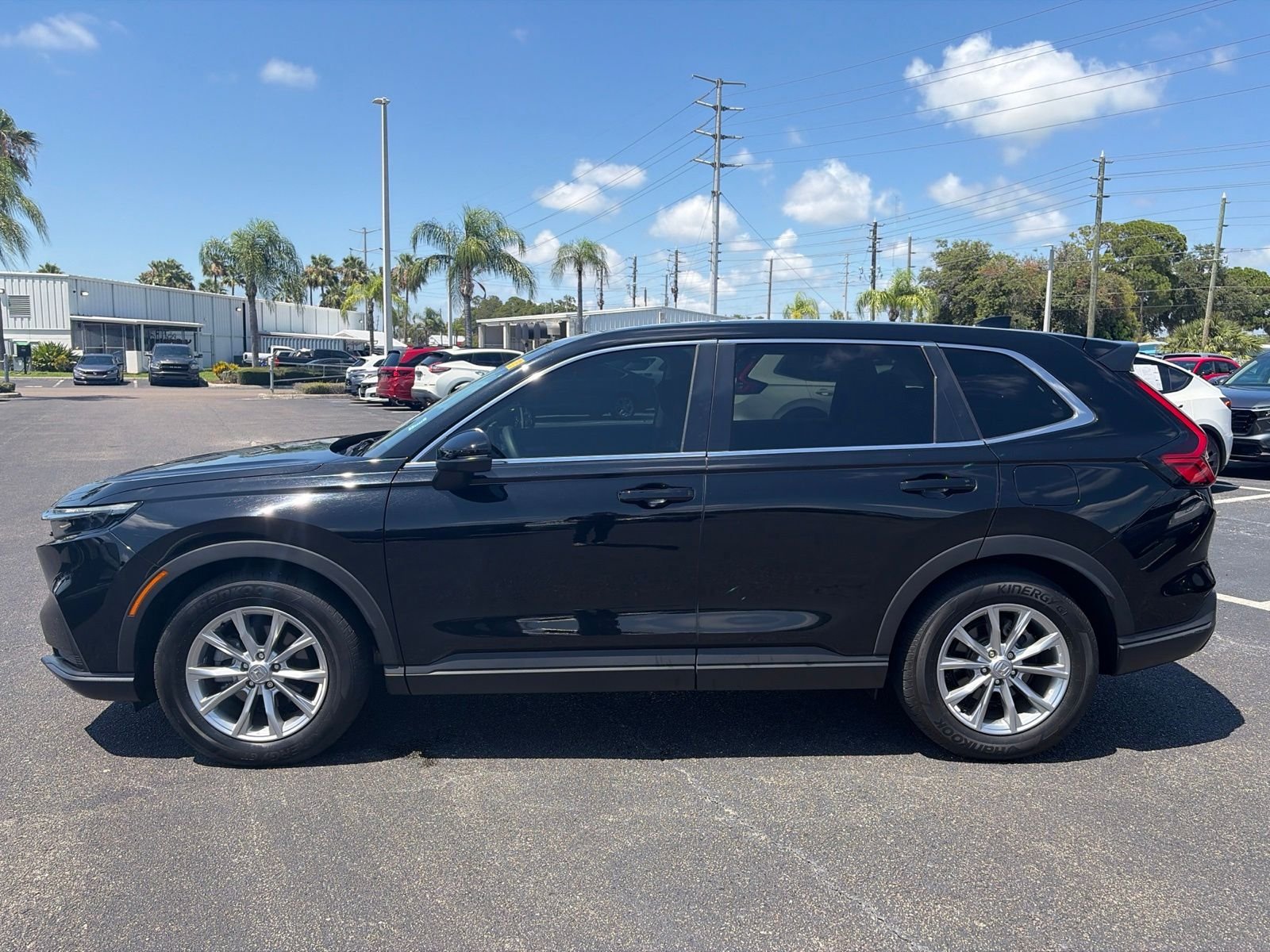 Used 2023 Crystal Black Pearl Honda EX image 4