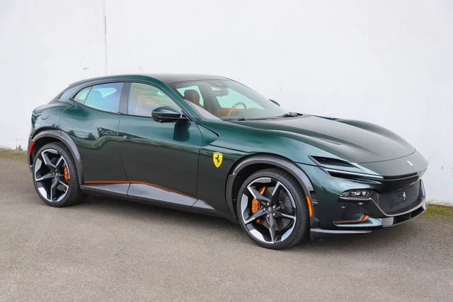 2025 Ferrari Purosangue 