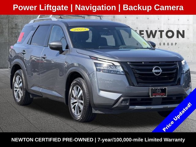 2023 Nissan Pathfinder SL