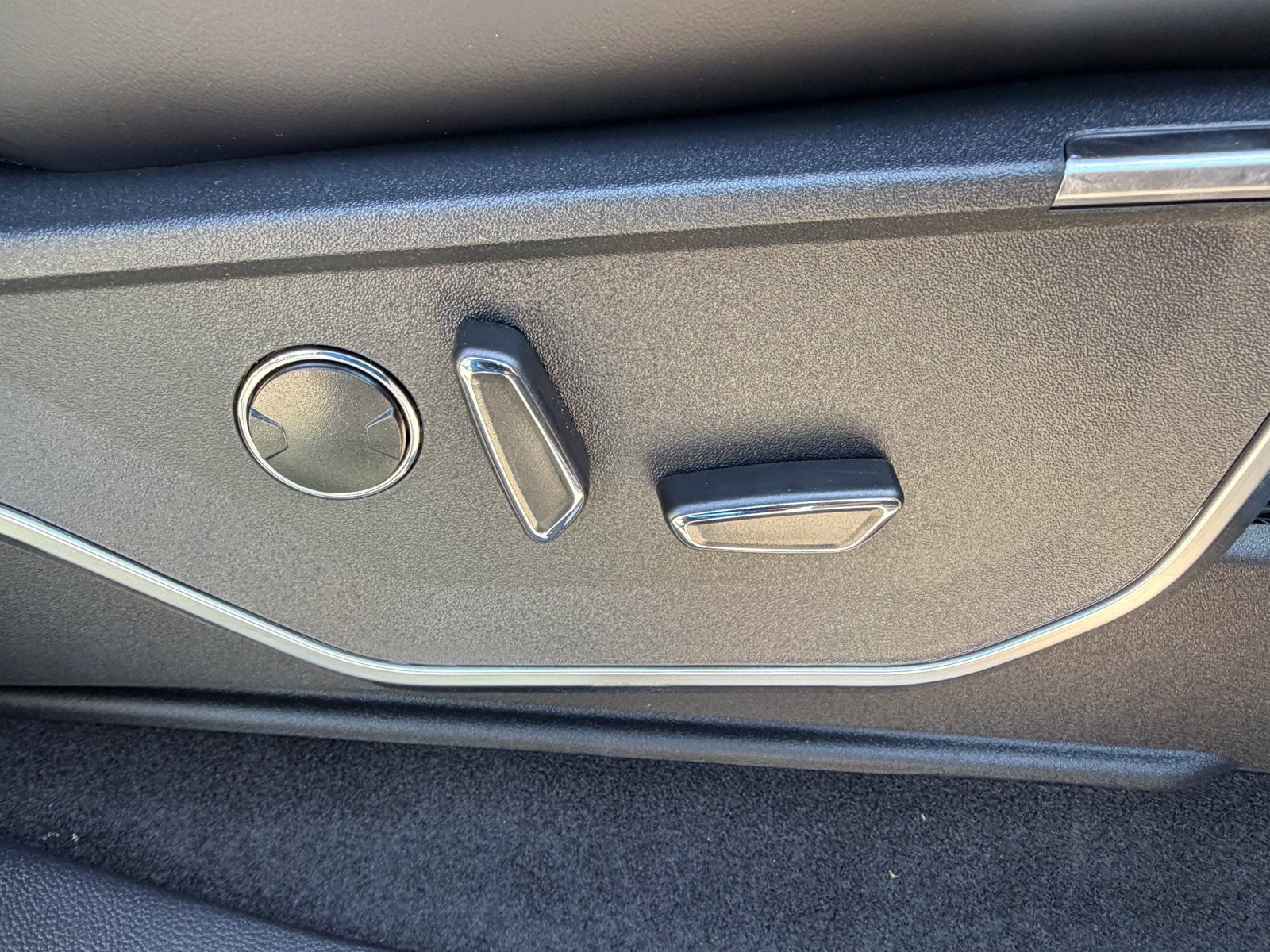 New 2026 Avalanche Ford Raptor® image 9