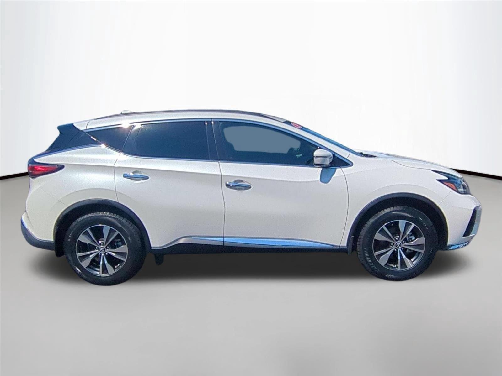 Used 2024 WHITE NISSAN SV image 6