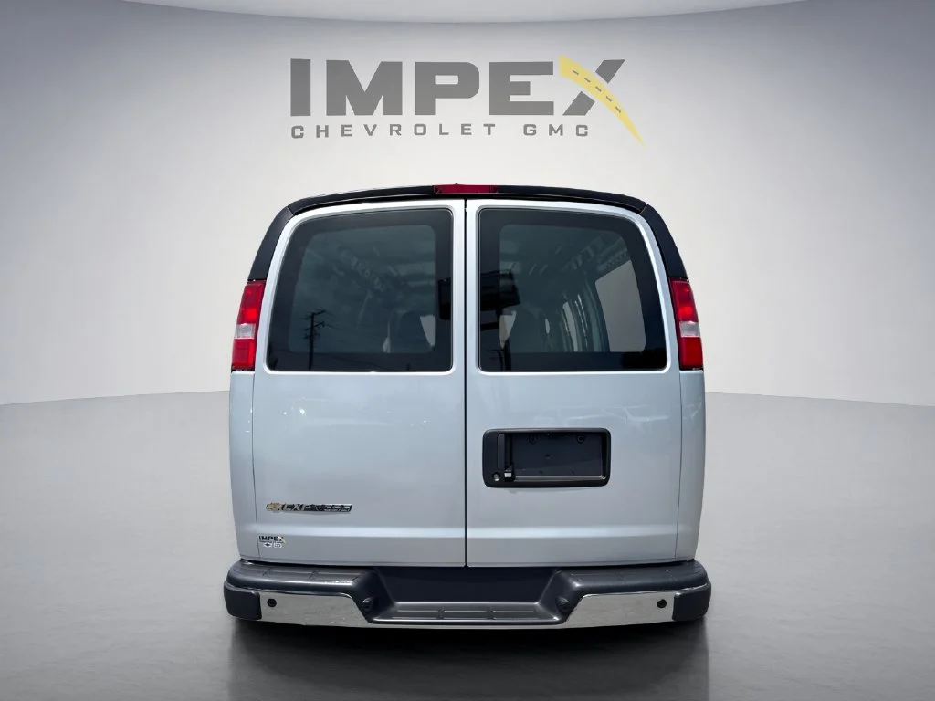 New 2026 Silver Chevrolet Work Van image 4