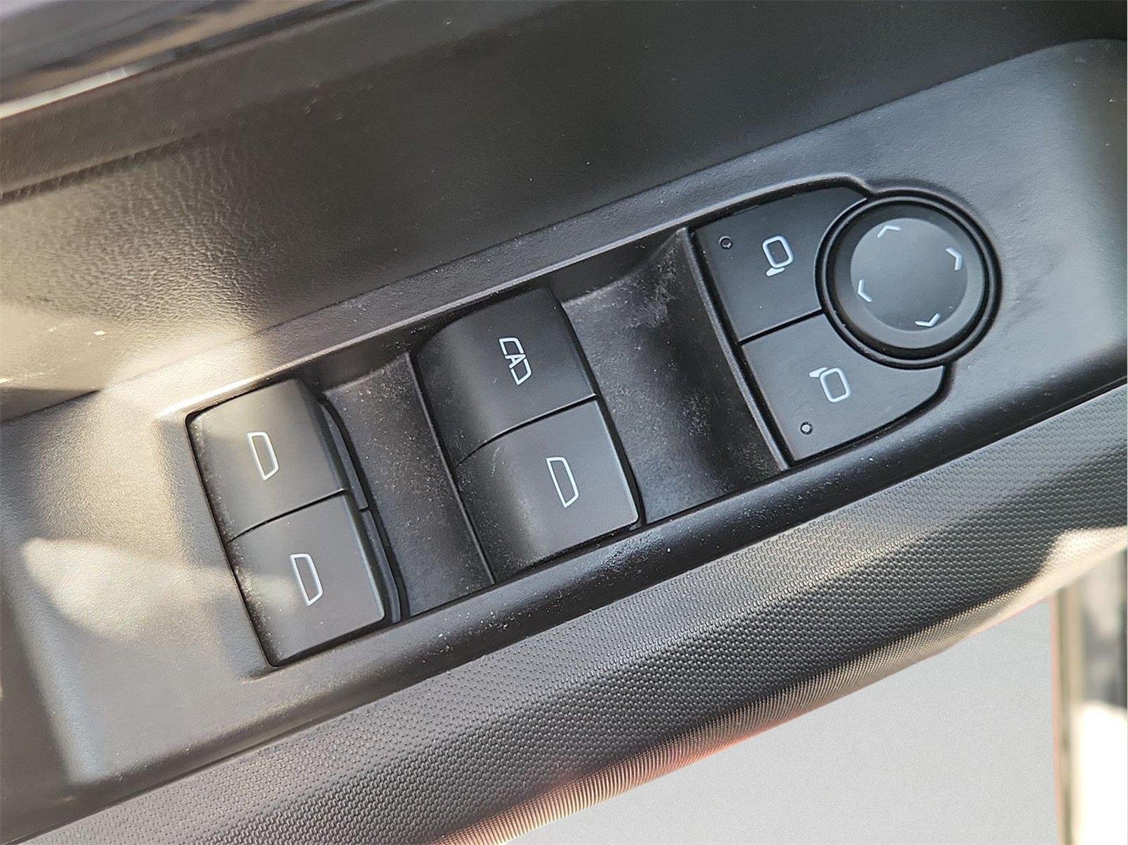 2026 Chevrolet Colorado LT - Photo 14