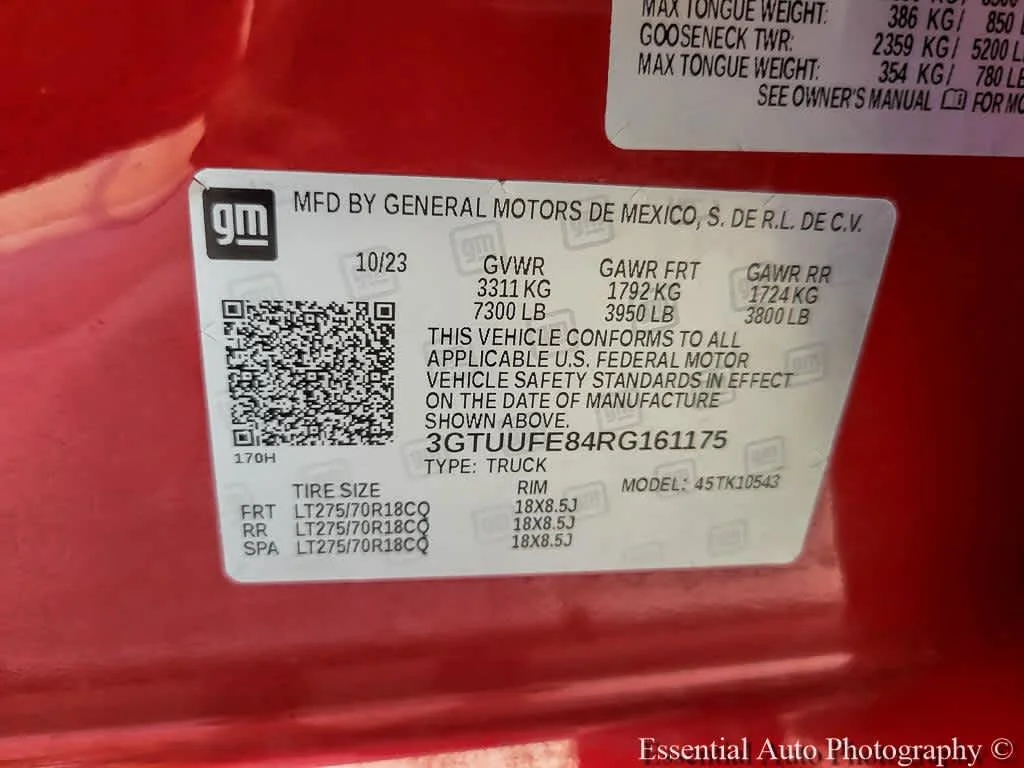 Used 2024 Volcanic Red Tintcoat GMC AT4X image 26
