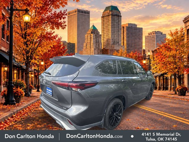 Used 2024 Magnetic Gray Metallic Toyota XSE image 4