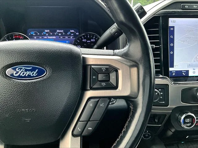 Used 2022 White Ford Platinum image 16