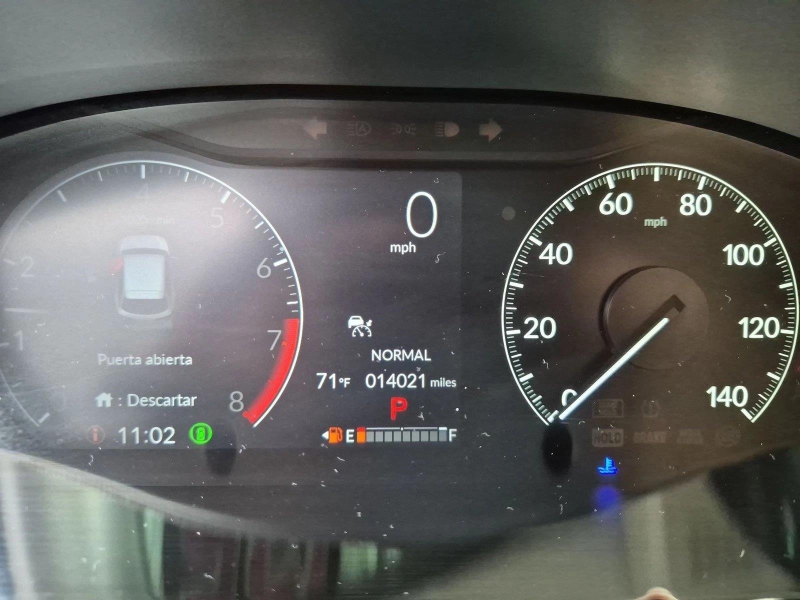Used 2025 Silver Honda EX-L image 11