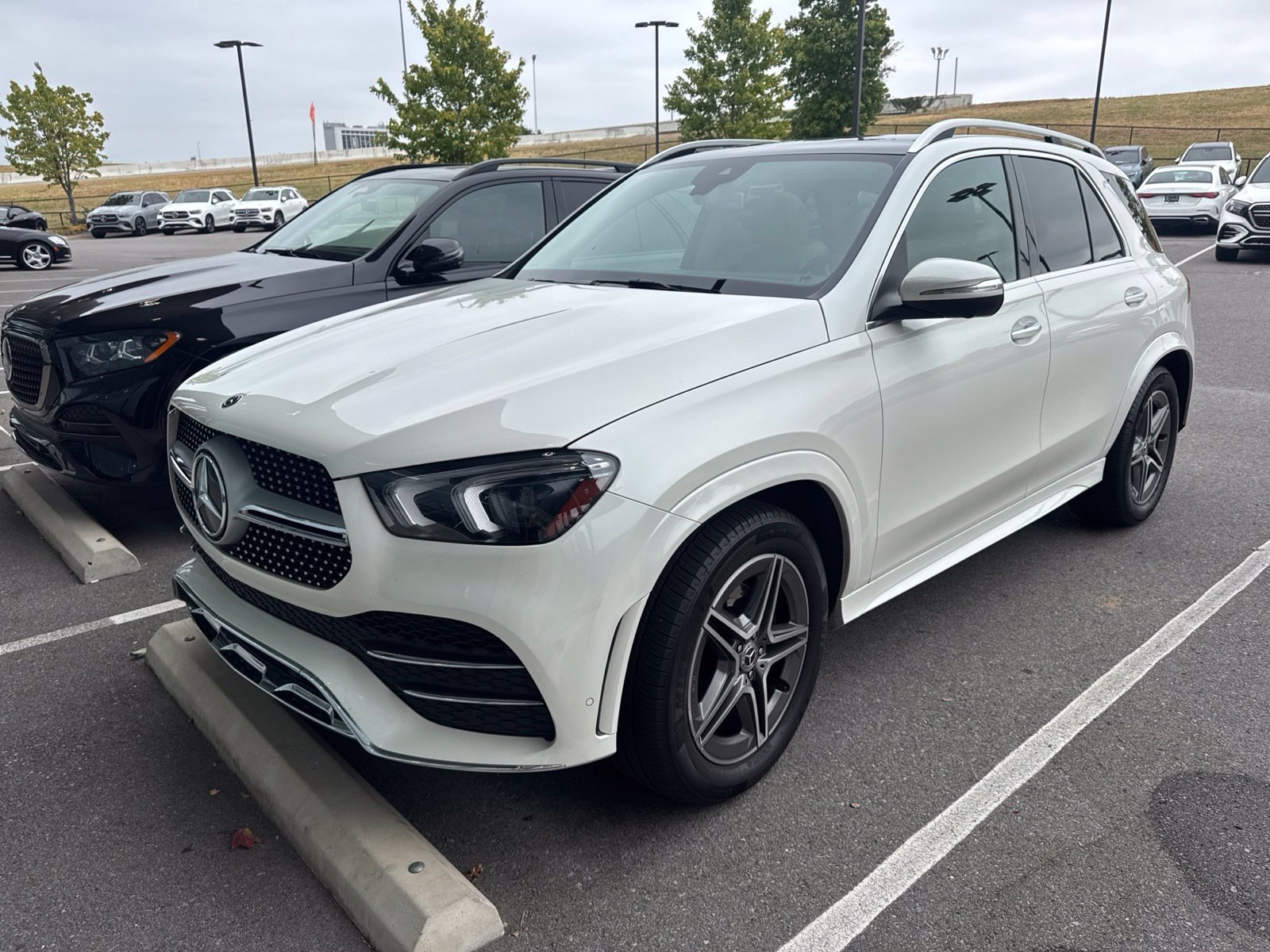 Used 2020 White Mercedes-Benz GLE 350 image 1