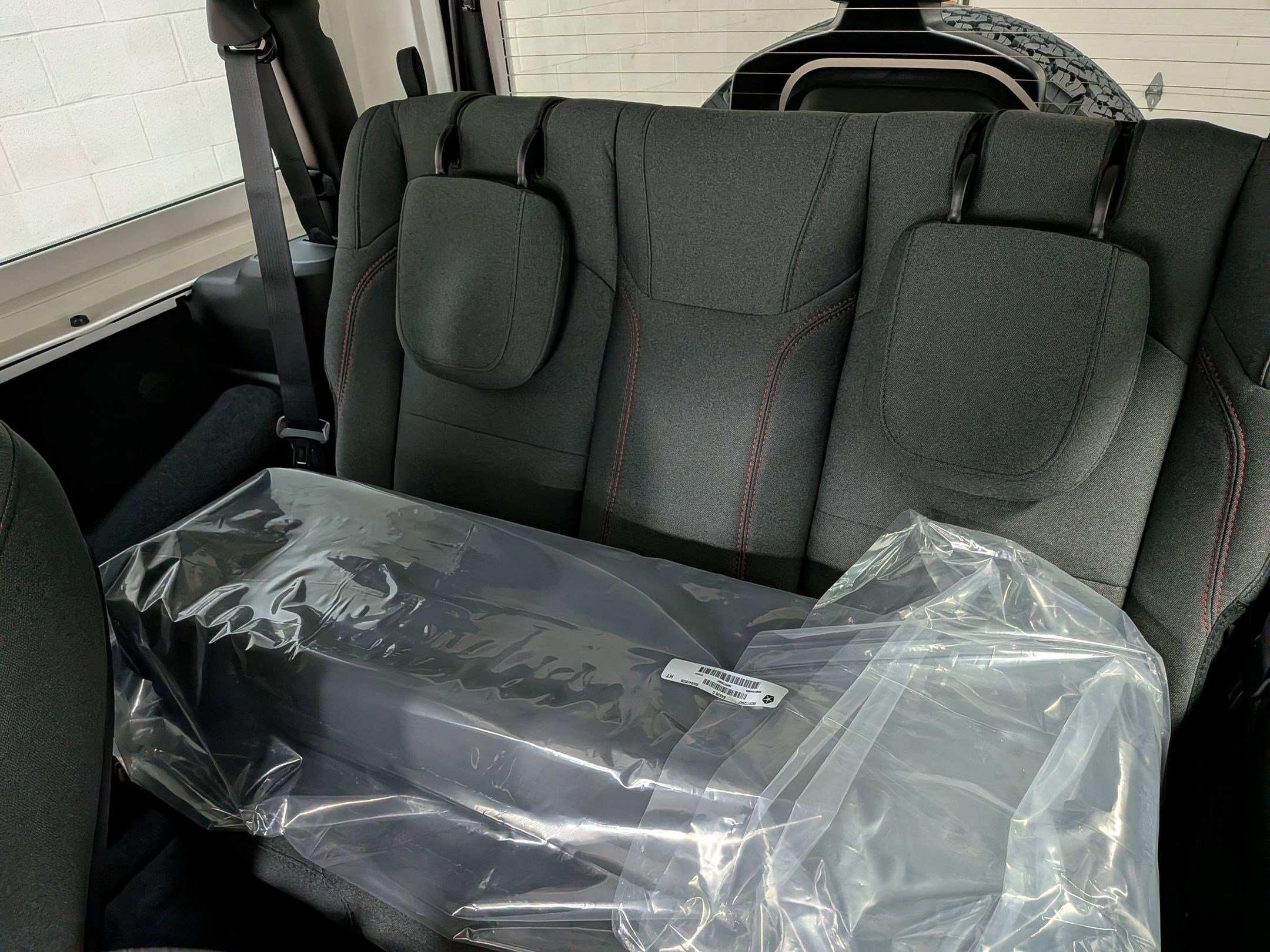 New 2026 Bright White Clearcoat Jeep Rubicon image 16