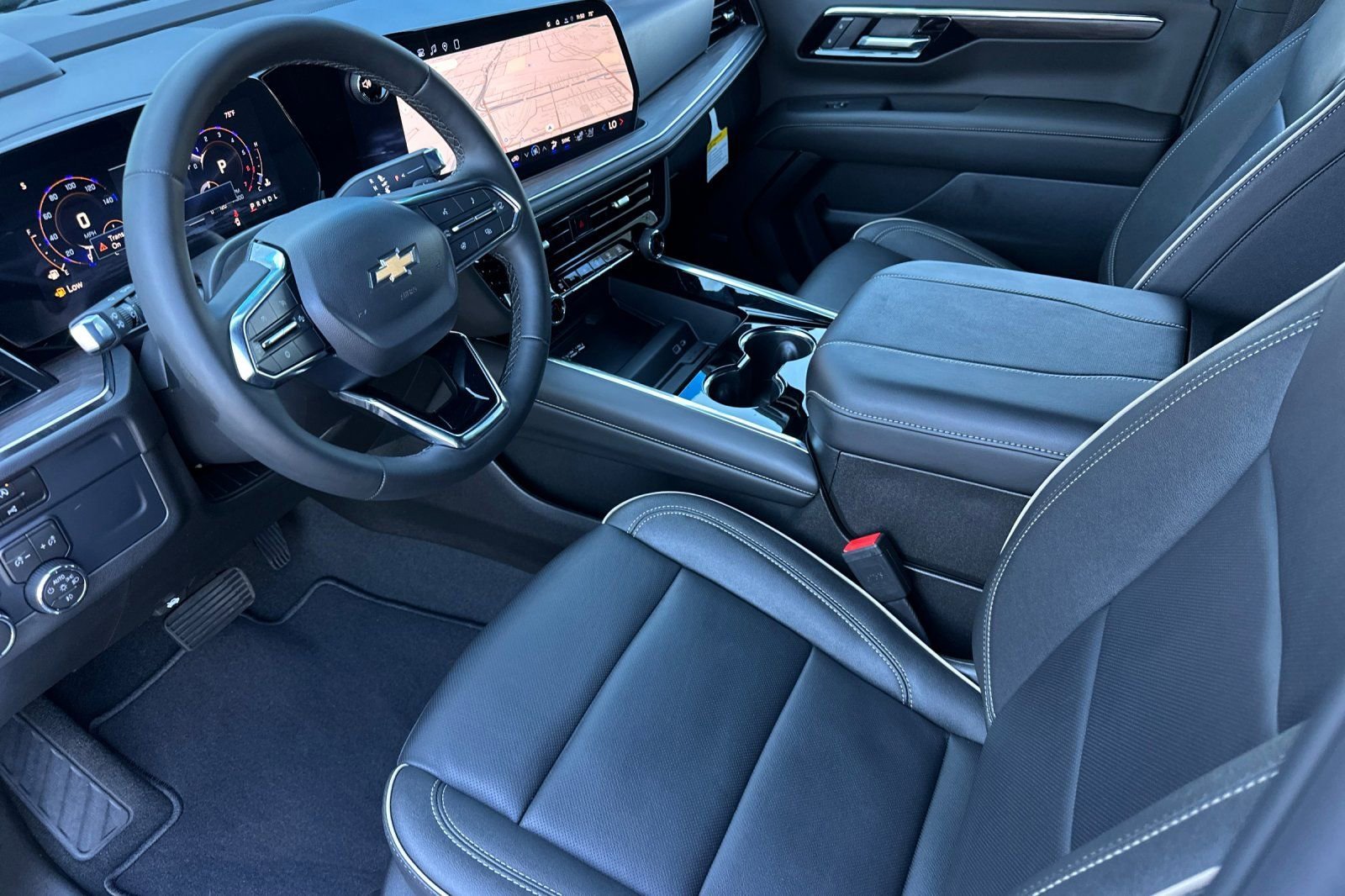 2026 Chevrolet Tahoe Premier - Photo 10