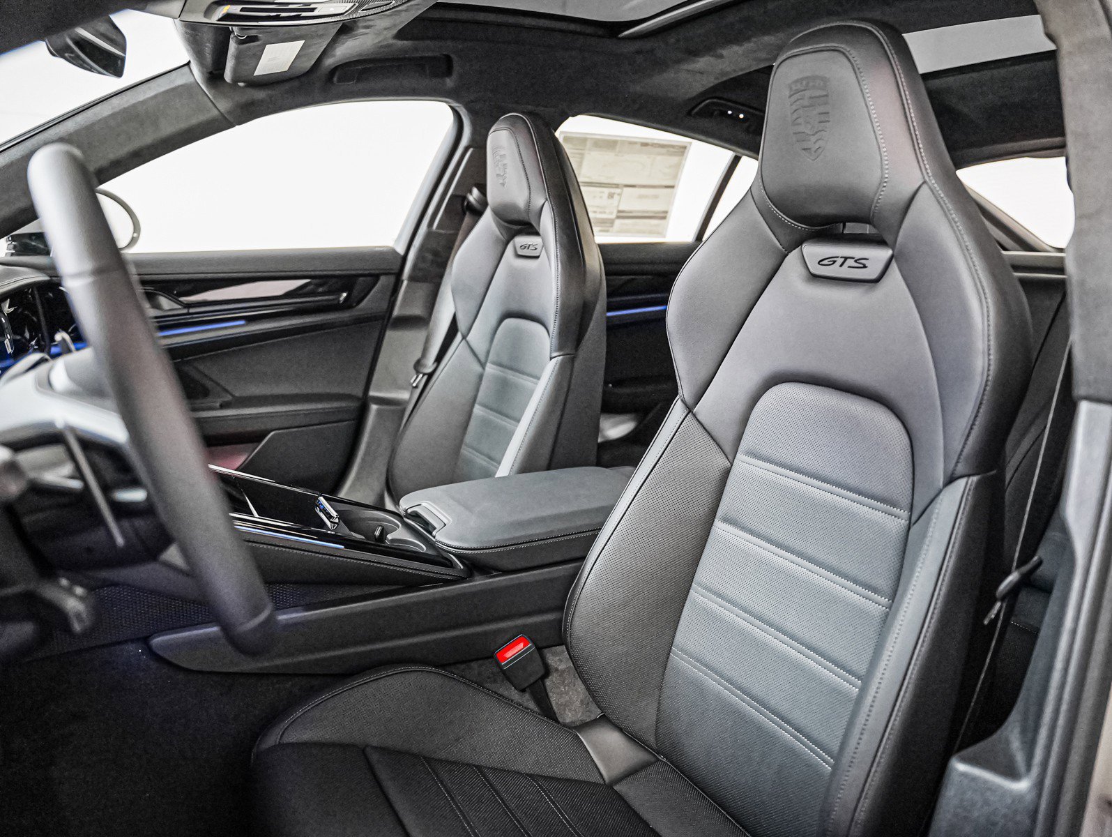 2026 Porsche Panamera GTS