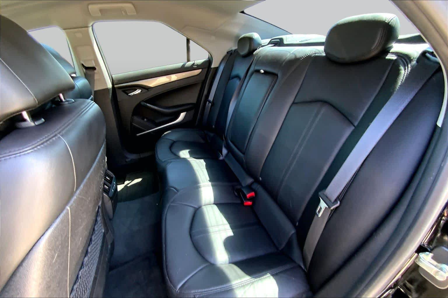 Used 2009 Black Raven Cadillac RWD w/1SA image 19
