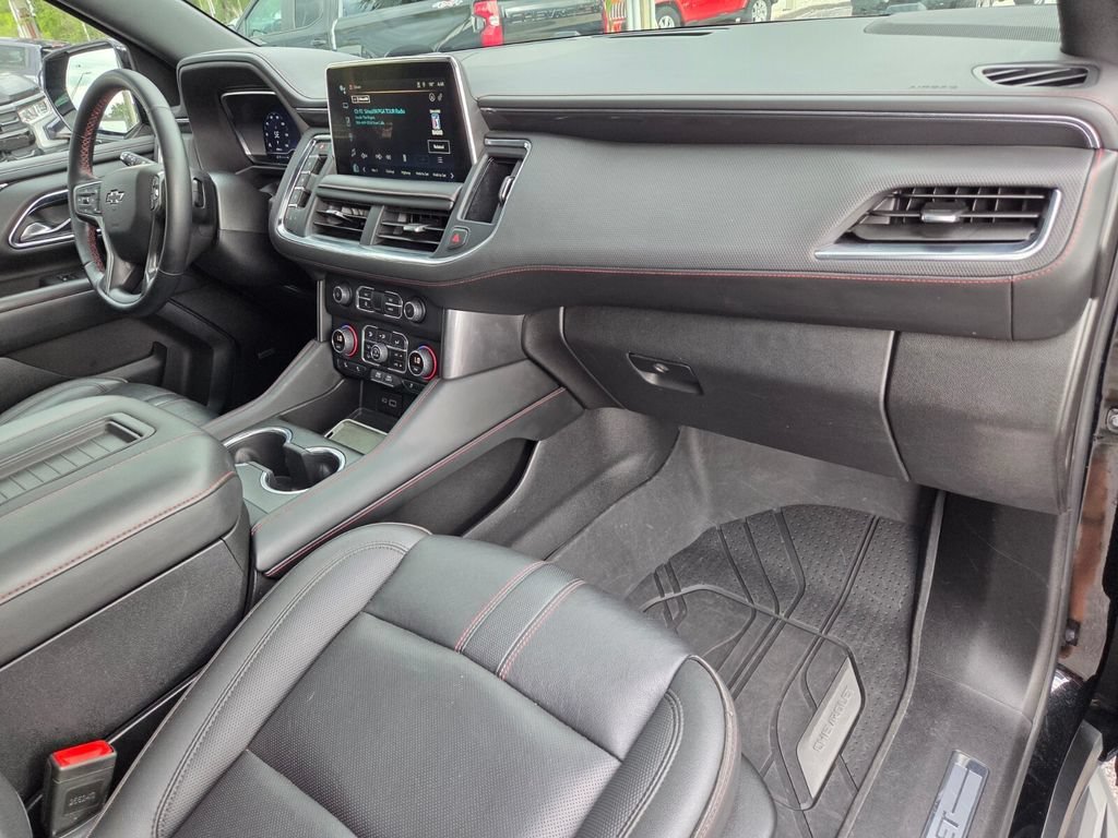 2024 Chevrolet Suburban RST - Photo 20