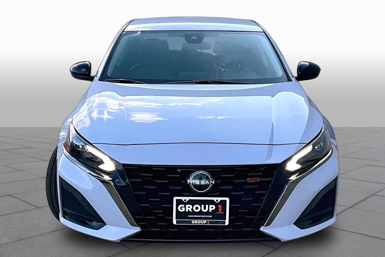 Used 2024 Gray Sky Pearl Nissan 2.5 SR image 4
