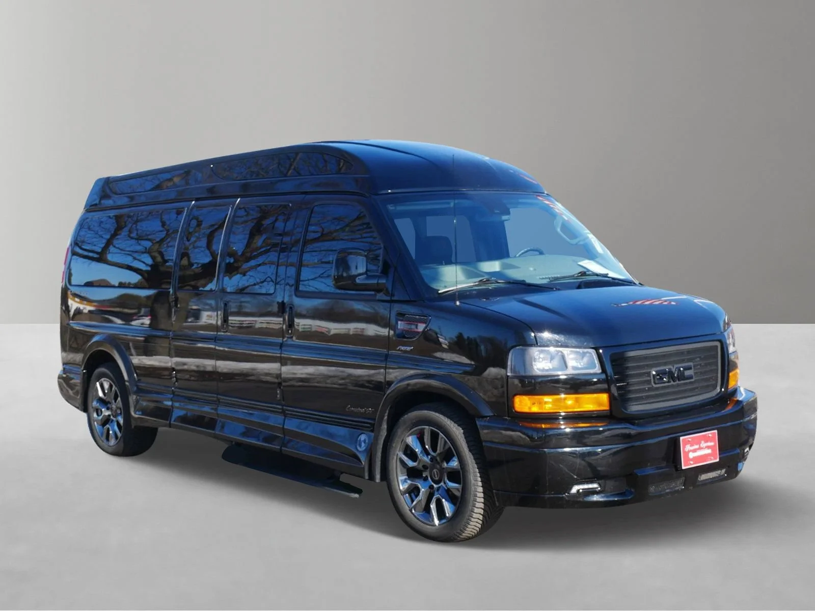 Used 2025 Onyx Black GMC Work Van image 6