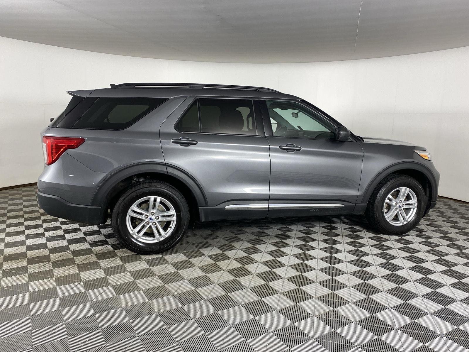 Used 2023 Carbonized Gray Ford XLT image 11