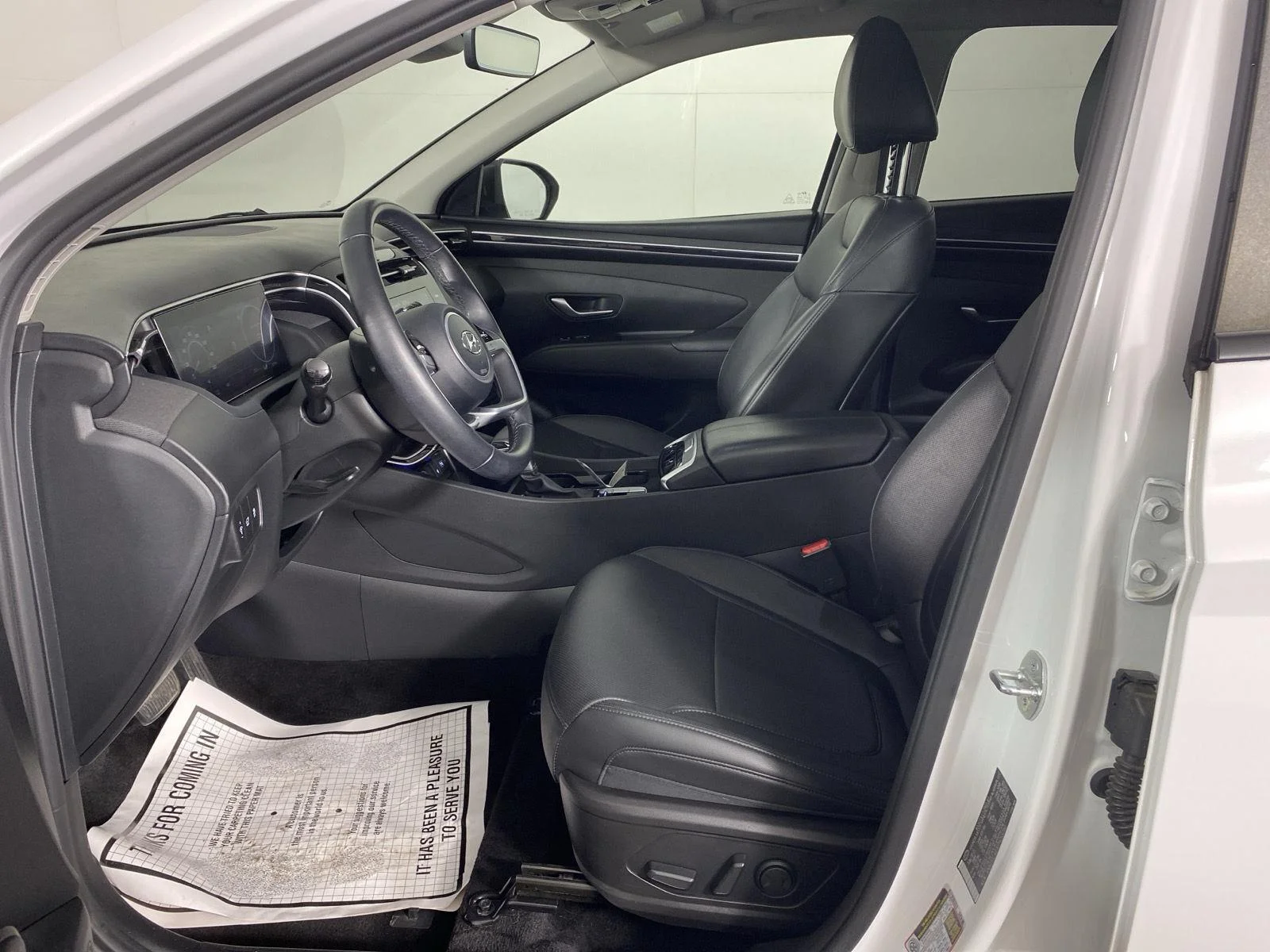 Used 2023 Serenity White Pearl Hyundai SEL image 9