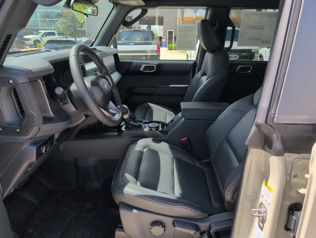 New 2026 Beige Ford Badlands image 5