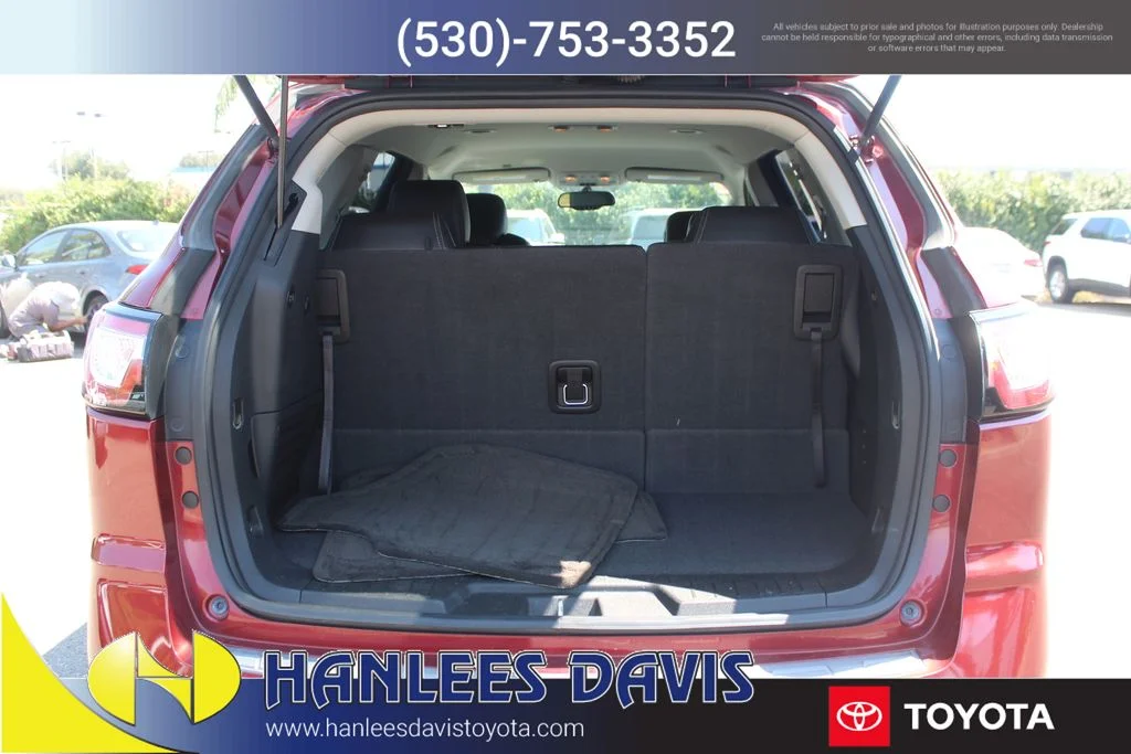 Used 2017 Red Chevrolet 2LT image 10
