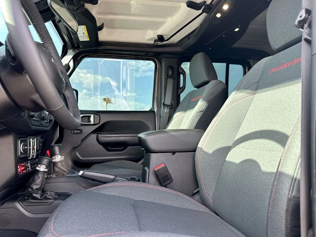 Used 2026 Gray Jeep Rubicon image 9