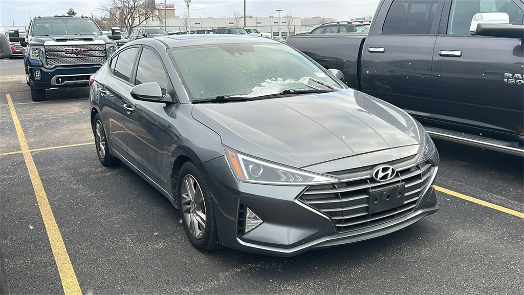 2020 HYUNDAI ELANTRA - Image 1
