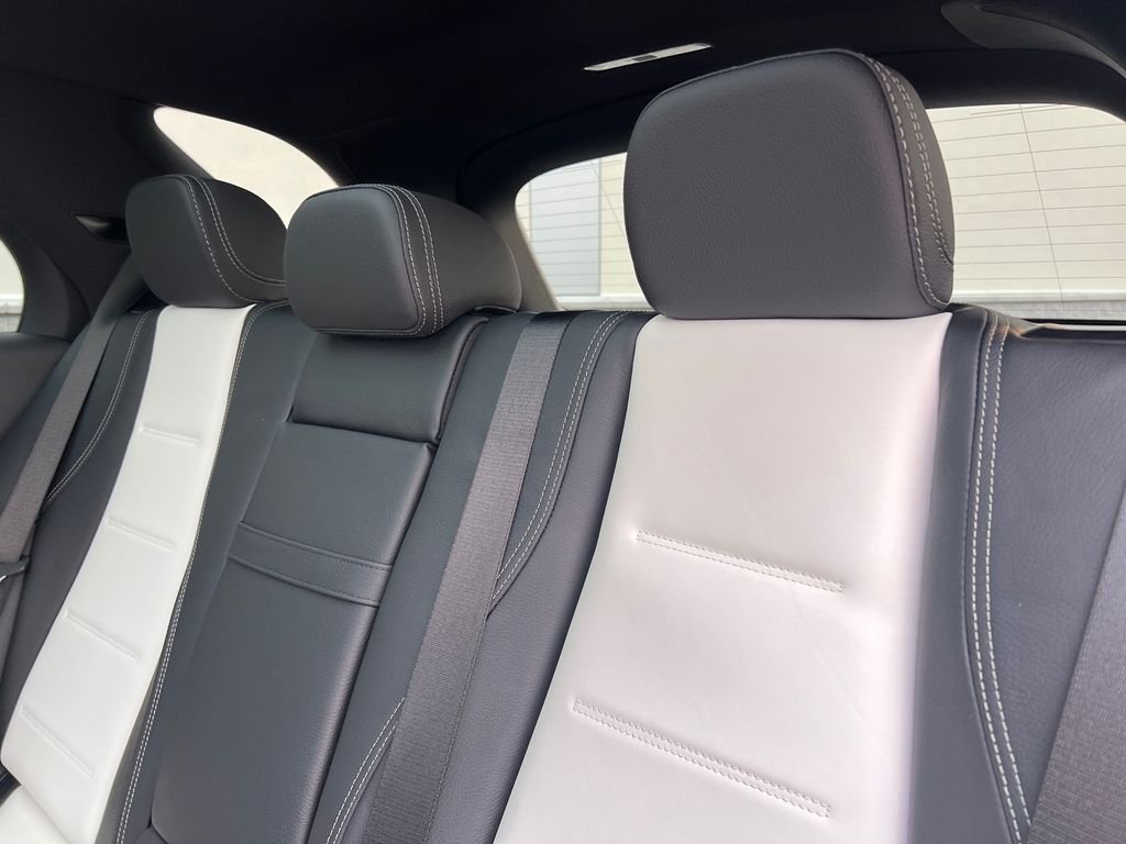 New 2026 MANUFAKTUR Alpine Grey Mercedes-Benz GLE 350 image 26