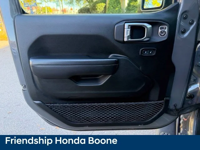 Used 2020 Gray Jeep Sport image 14