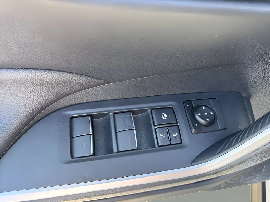 Used 2024 White Toyota XLE image 24