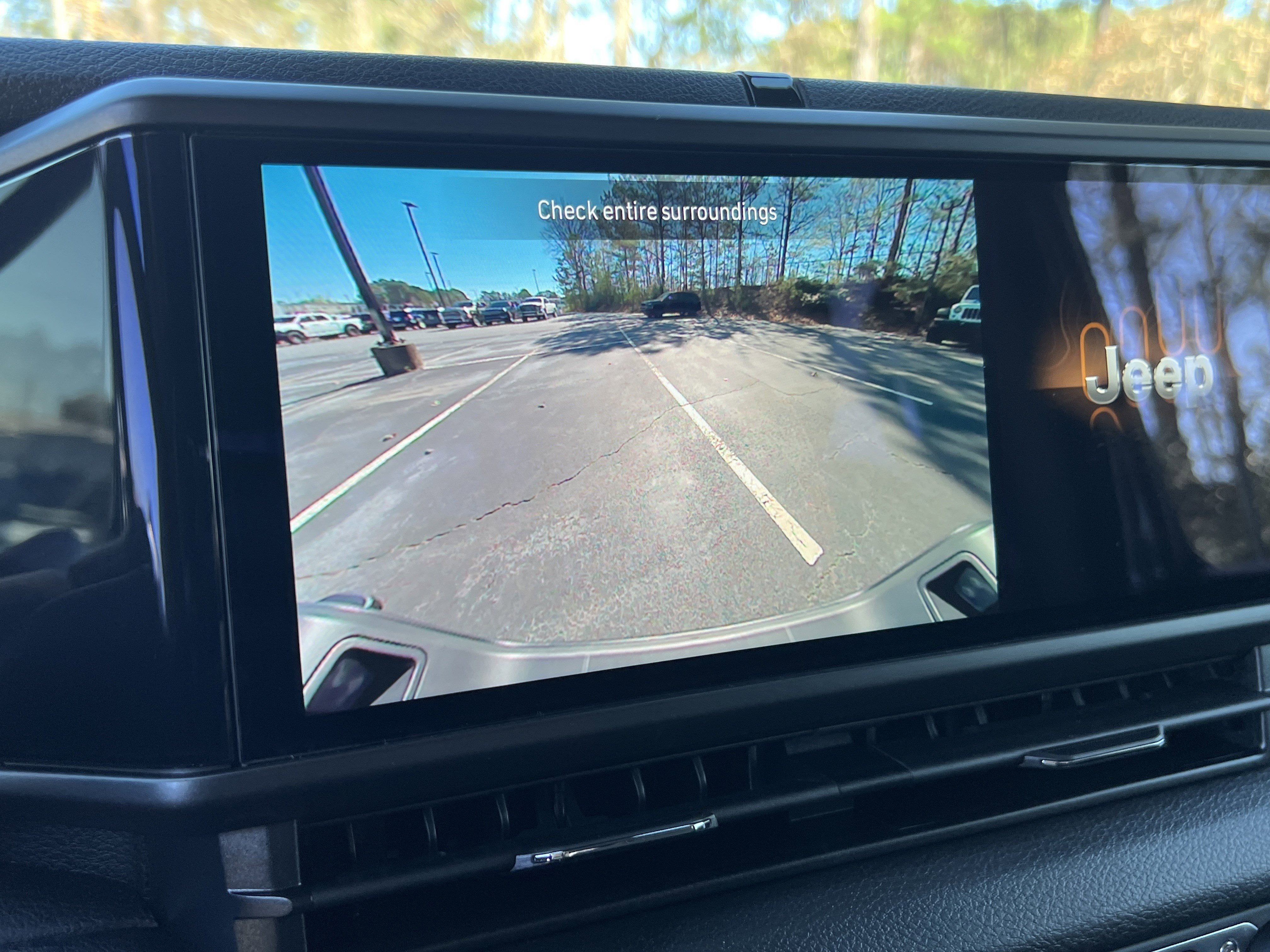 New 2026 Granite Crystal Metallic Clearcoat Jeep Sport S image 28