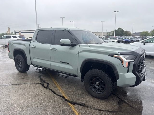 Used 2023 Green Toyota SR5 image 3