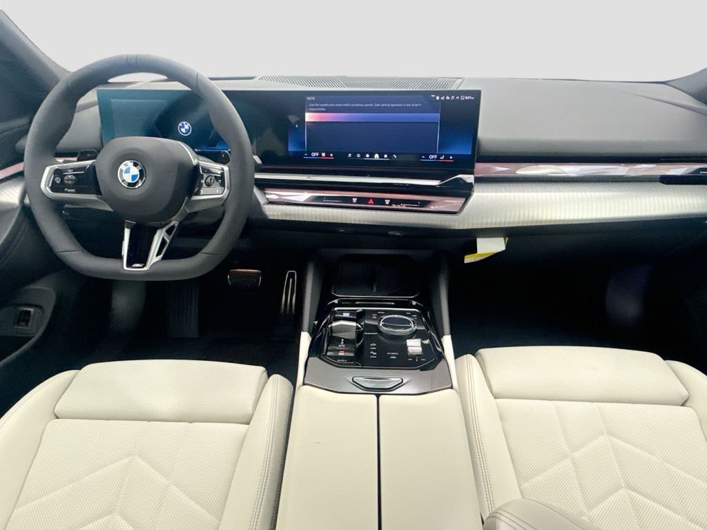 Used 2027 Black Sapphire Metallic BMW 530i image 14