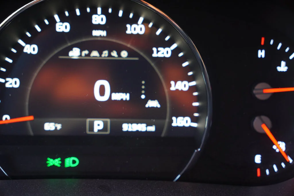 Used 2017 Snow White Pearl Kia SX Limited image 9