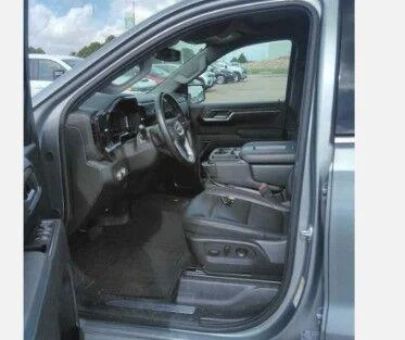 Used 2025 Sterling Metallic GMC SLT image 6