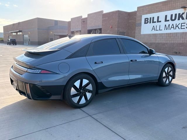 Used 2024 Blue Hyundai SE image 7