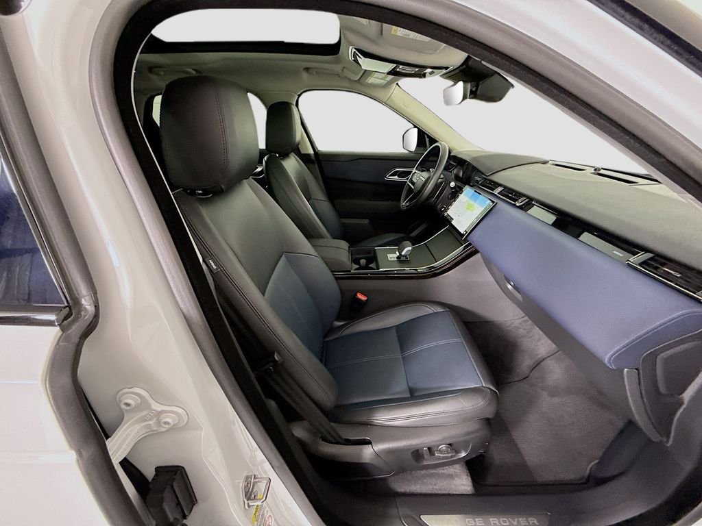 Certified Used 2024 Fuji White Land Rover S image 21