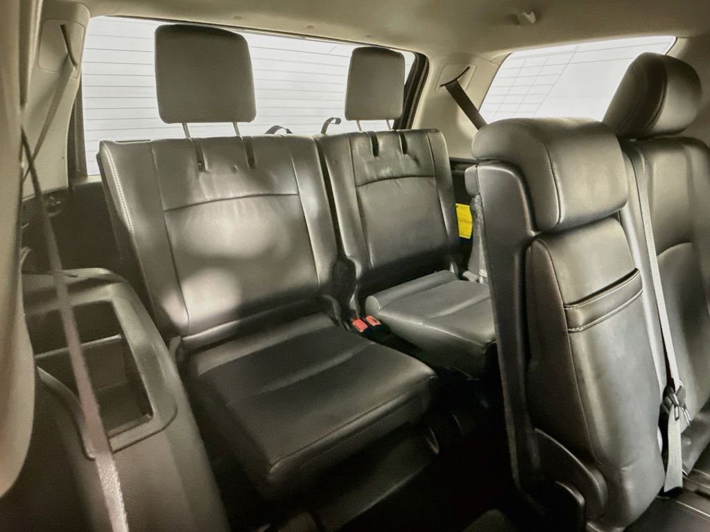 Used 2014 Classic Silver Metallic Toyota Limited image 26