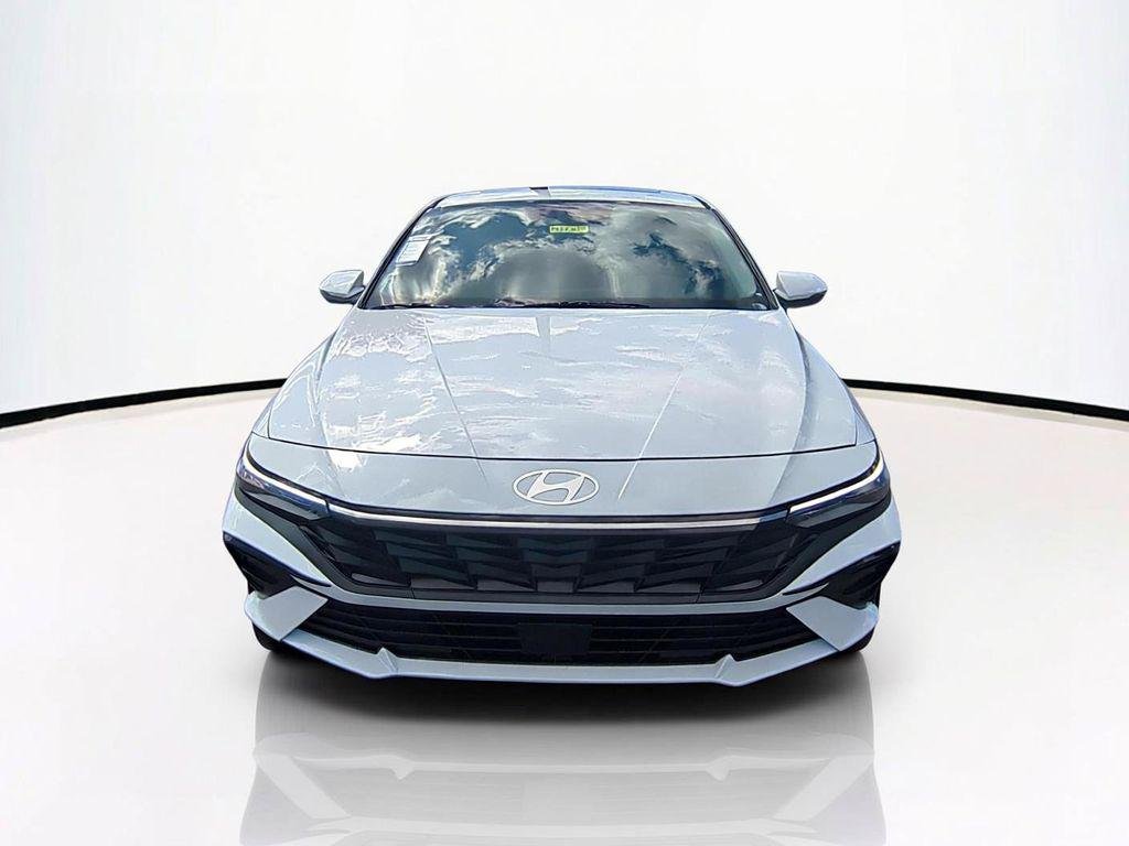 New 2026 White Hyundai Limited image 3